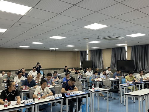 生物與化工大類信息技術應用能力提升研修班在我校隆重開班，共探生物化工產品技術研發新路徑